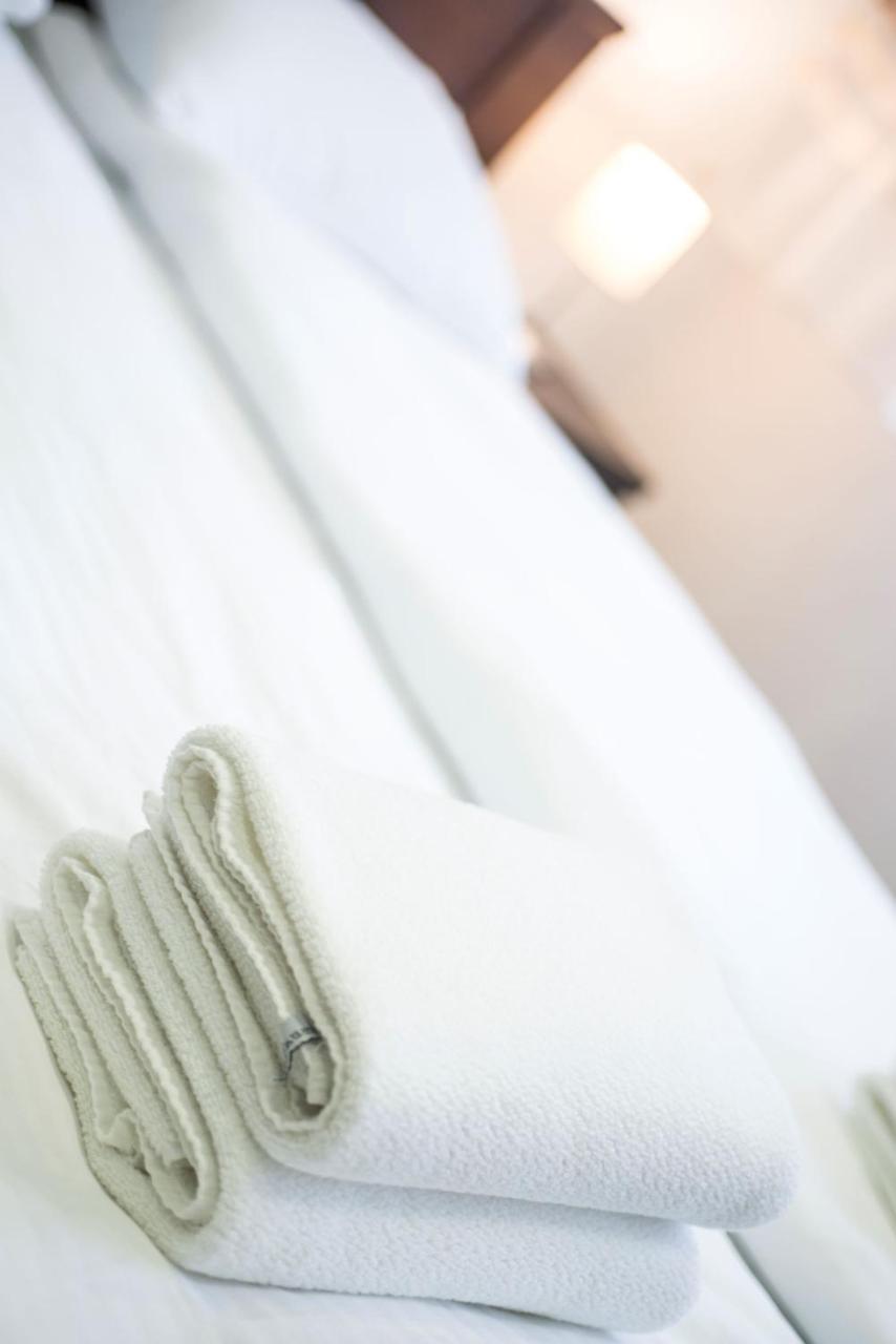 Free.Three Apartment เบลเกรด ภายนอก รูปภาพ